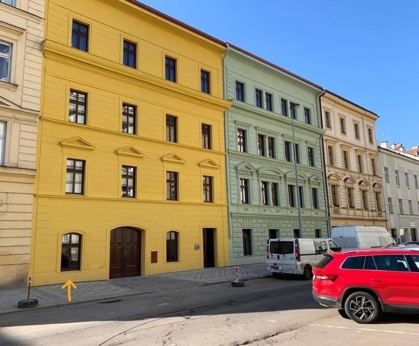 Studio V Prizemi S Kuchyni A Koupelnou Prag Dış mekan fotoğraf